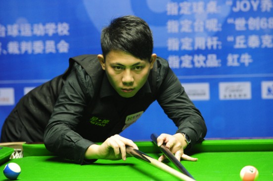 杜普兰蒂斯以6.25米刷新撑杆跳世界纪录