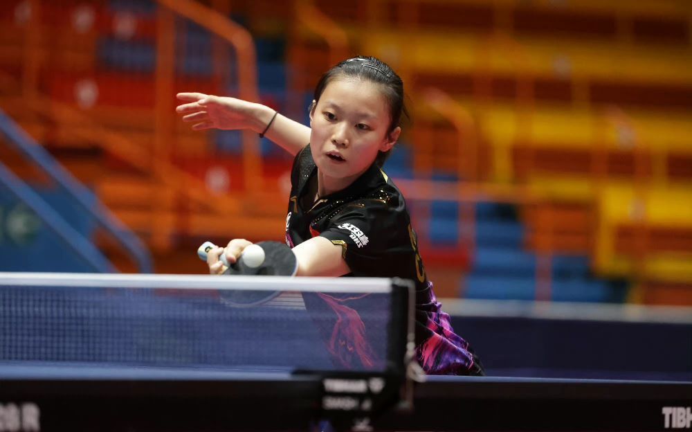 欧冠八强战首回合：拜仁慕尼黑队3-0勒沃库森队.