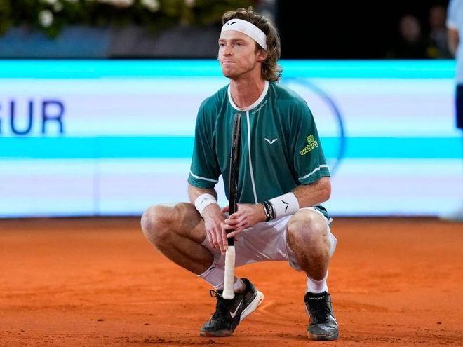 在太阳身上 在太阳身上